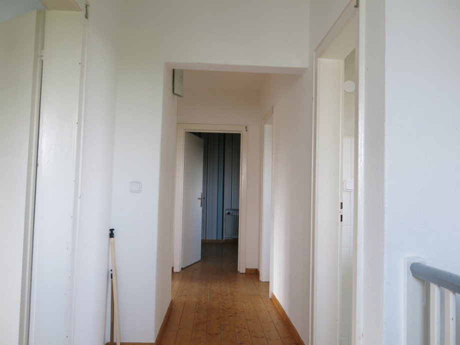 Wohnung 1 Flur Mehrfamilienhaus Ense / L�ttringen