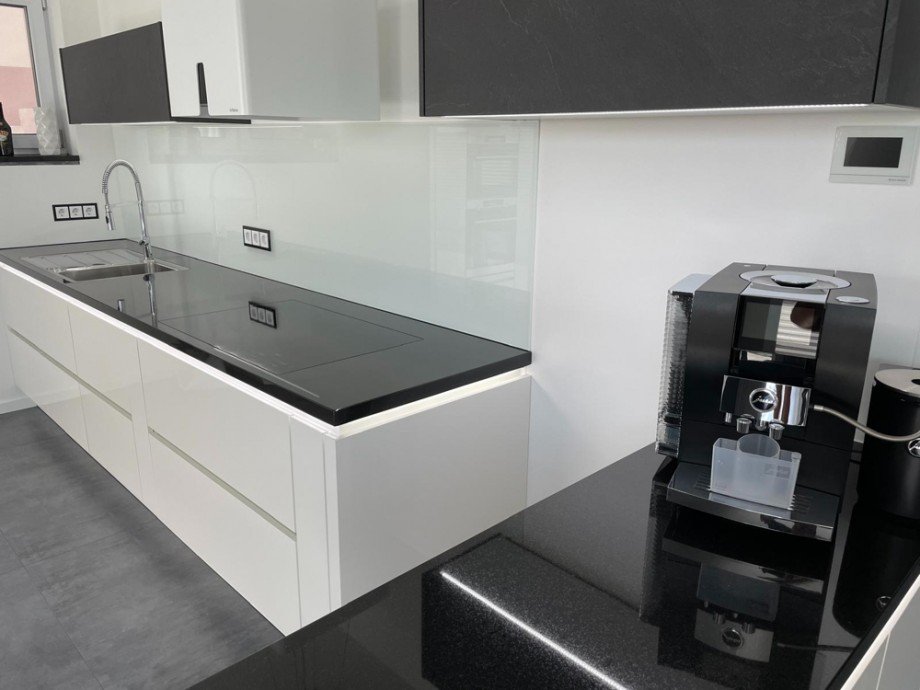 mit neuwertiger EBK Einfamilienhaus Fr�ndenberg / Langschede