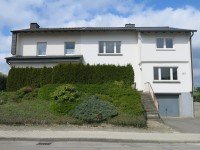 Hauptbild *IDEAL ALS KAPITALANLAGE ODER MEHRGENERATIONENHAUS! Tolles MFH mit viel Platz in Ense-L�ttringen!*