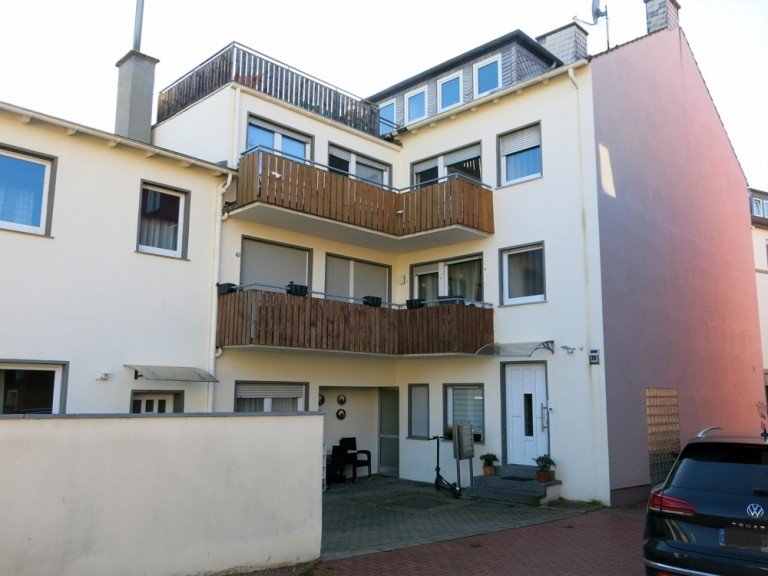 Ansicht Strassenseite Werl Mehrfamilienhaus Attraktives Wohn- und Gesch�ftshaus in absoluter Top-Lage von Werl. Optimal f�r Investoren !