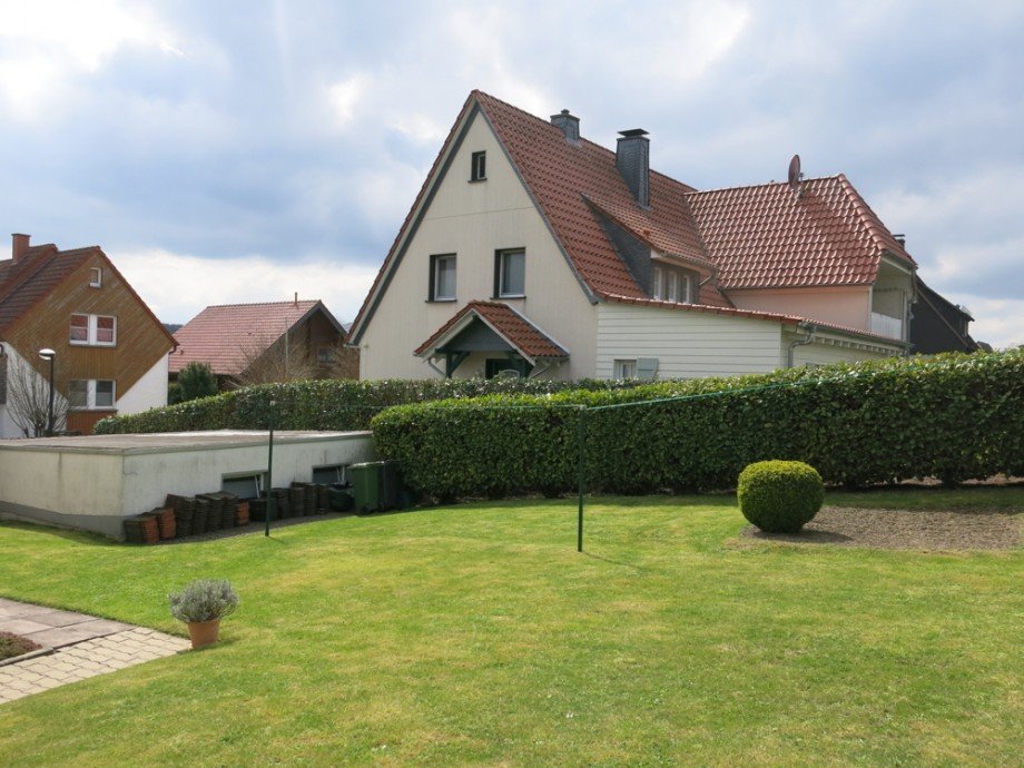 Ihr gro�er Garten Mehrfamilienhaus Ense / L�ttringen