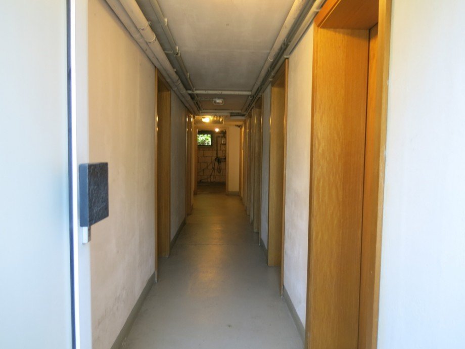 die eigenen Kellerr�ume Mehrfamilienhaus Hamm